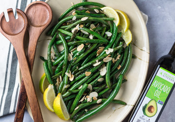 Sautéed Green Beans with Garlic and Almonds